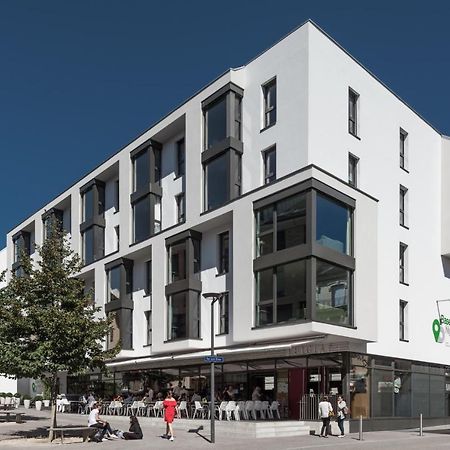 Base Nyon Hotel ภายนอก รูปภาพ