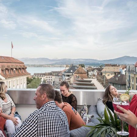 Base Nyon Hotel ภายนอก รูปภาพ